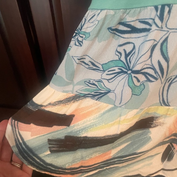 Lori Goldstein Cotton Modal Tank w/ Woven Contrast Bottom - Picture 6 of 7